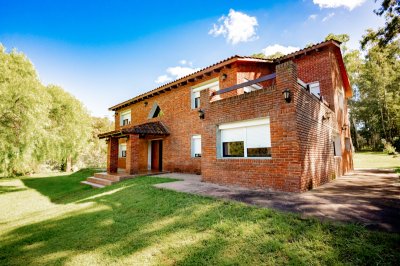 Nimi, tu proxima casa en Bella Vista. Un lugar sereno rodeado de naturaleza para vivir todo el año. 