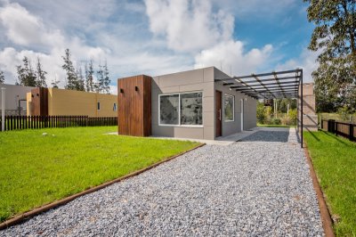 Casita Gris (10025)