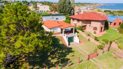 El Chaparral, casa a metros del mar y a minutos del centro de Piriápolis