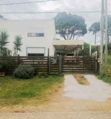 Propiedad horizontal- Casa en un entorno tranquilo y agradable. Lugar ideal para vivir todo el año