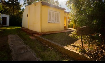 Suiza, casa en Playa Hermosa, zona tranquila durante todo el año. Oportunidad de tener tu propia casa en un lugar unico.
