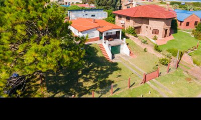 El Chaparral, casa a metros del mar y a minutos del centro de Piriápolis