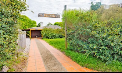 Eudaimonia- Casa  en sereno balneario de Playa Hermosa, una zona en constante crecimiento, ideal para vivir todo el año.