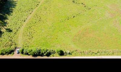 Ch245- Chacra con gran potencial. Su entorno tranquilo y sereno. Un lugar ideal para vivir todo el año o escapar del bullicio de la ciudad.