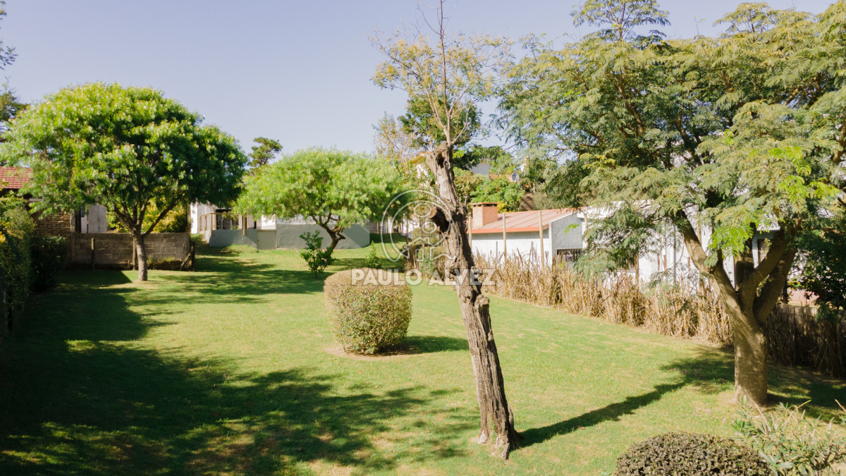 Playa Hermosa - GoPunta - Portal Inmobiliario de Punta del Este - Maldonado