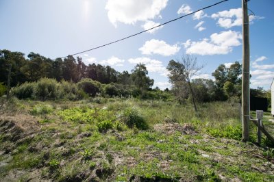 Te1362- Zona en constante crecimiento, con vista a las sierras y a metros del mar.