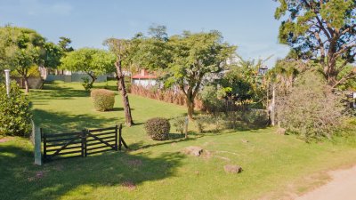Te1571- Terreno ubicado en playa hermosa, un lugar sereno todo el año. 