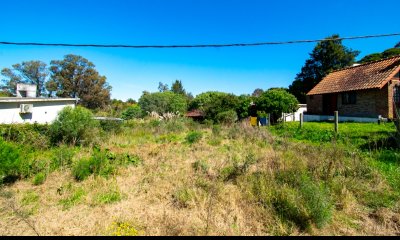 Terreno ubicado en playa hermosa, zona en pleno crecimiento, a metros del mar