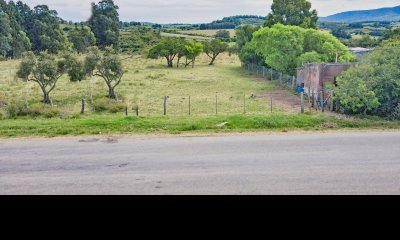 Te1553- Terreno en Pan De Azucar con vista a la sierras. Entorno sereno.