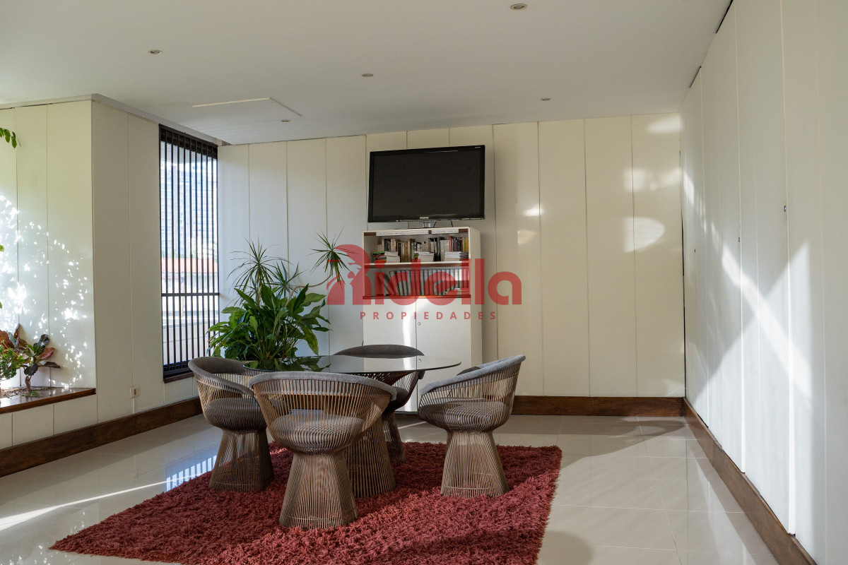 Apartamento ID.619 - Alquiler Temporal de apartamento en Playa Brava, Punta del Este
