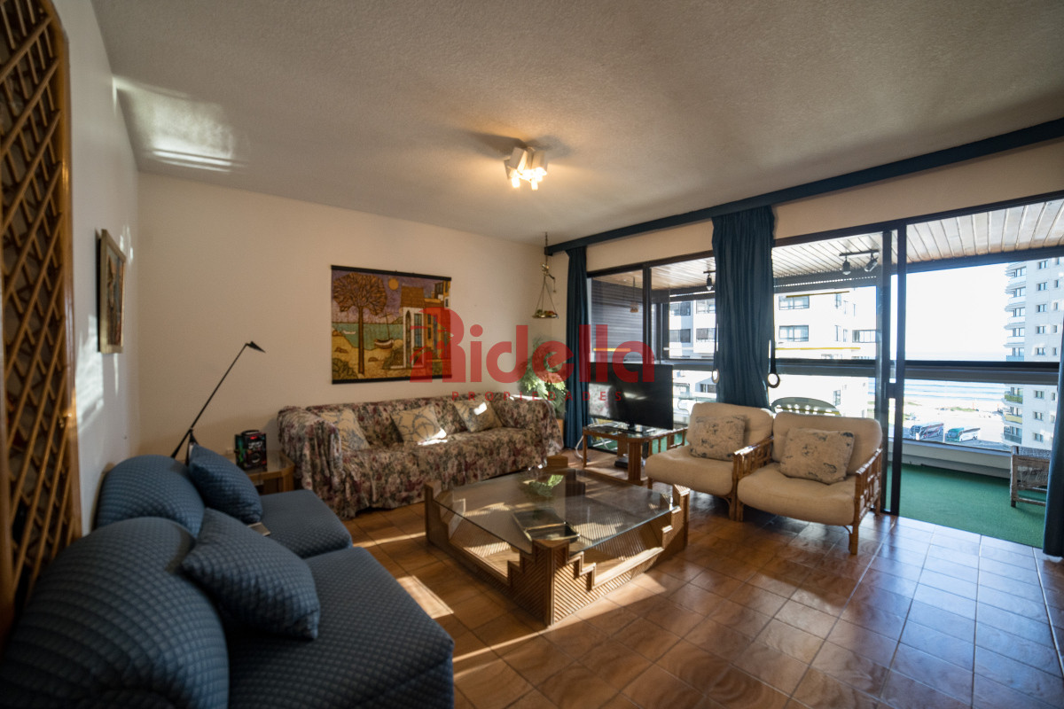 Apartamento ID.619 - Alquiler Temporal de apartamento en Playa Brava, Punta del Este