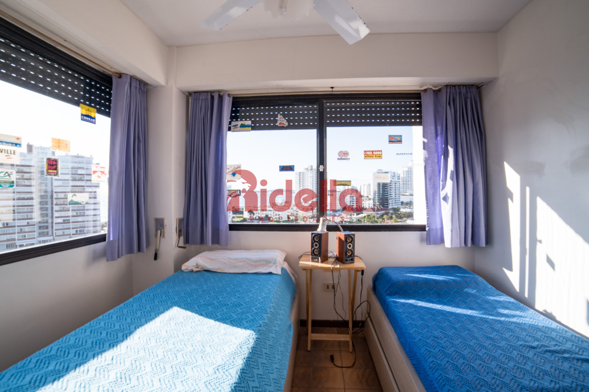Apartamento ID.619 - Alquiler Temporal de apartamento en Playa Brava, Punta del Este