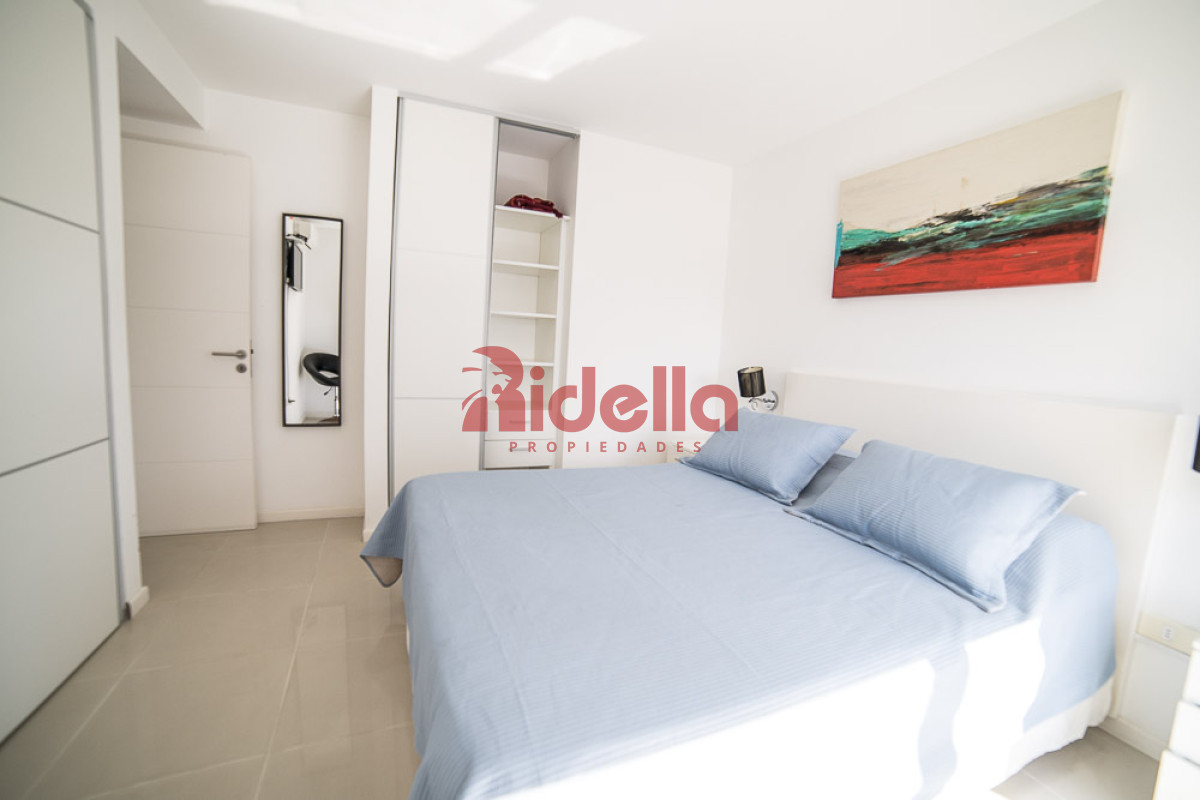 Apartamento ID.579 - Apartamento en Venta, Edificio Arenas del Mar, Playa Brava, Punta del Este