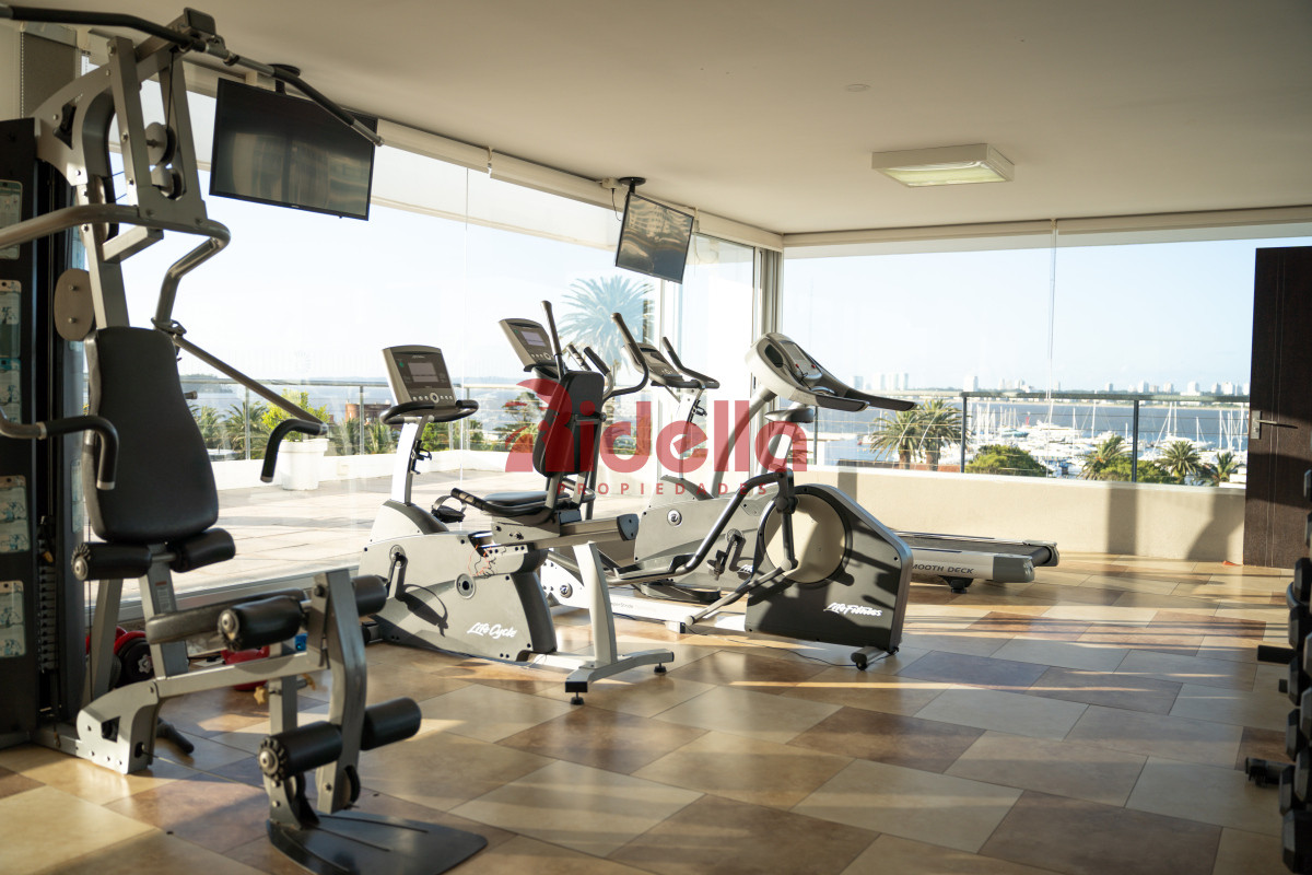 Apartamento ID.647 - Venta de Apartamento 1 Dormitorio en Península, Punta del Este