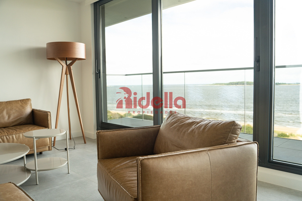 Apartamento ID.504 - Venta de apartamento 2 dormitorios en Playa Mansa, Maldonado