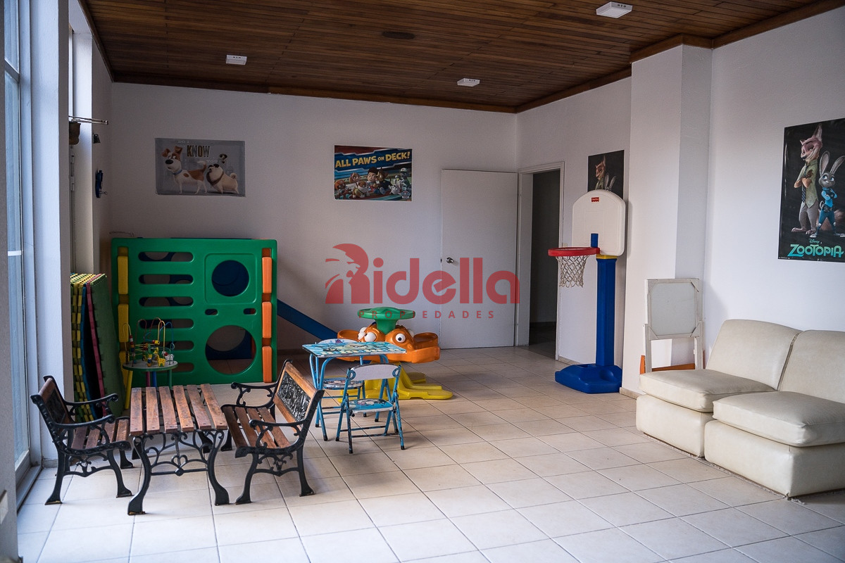 Apartamento ID.460 - Venta de Apartamento 3 dormitorios + servicio en Península, Punta del Este
