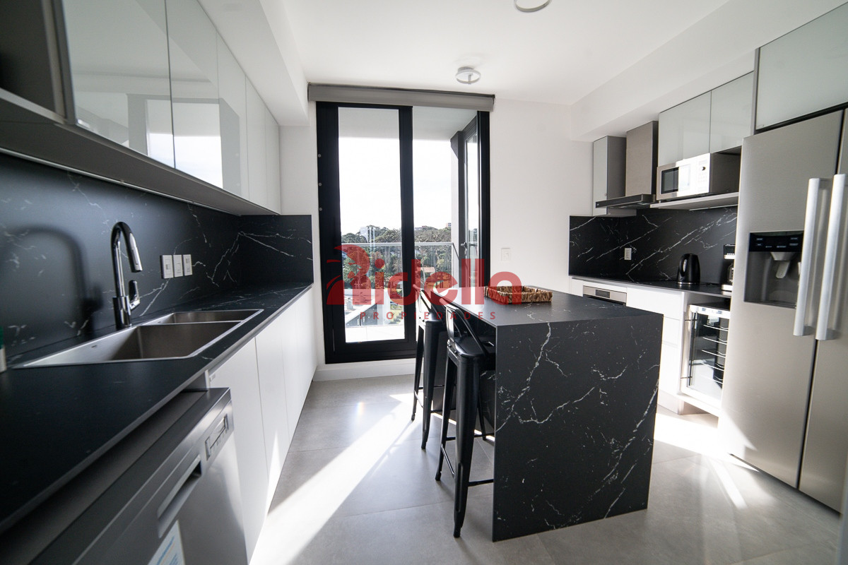 Apartamento ID.504 - Venta de apartamento 2 dormitorios en Playa Mansa, Maldonado