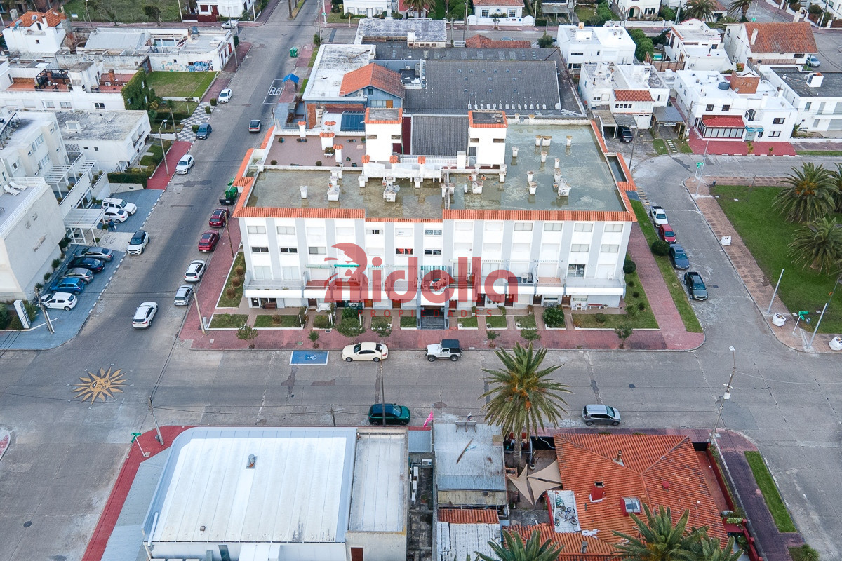 Apartamento ID.565 - Venta de apartamento 2 dormitorios en Península, Punta del Este