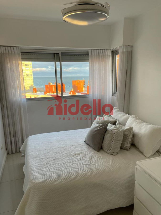 Apartamento ID.517 - Venta de Apartamento 3 dormitorios en Torre Triangulo, Punta del Este