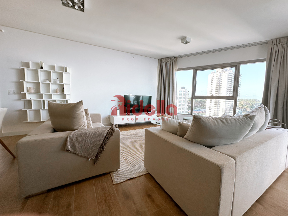 Apartamento ID.414 - Venta de Apartamento TRUMP TOWER 2 dorm, con financiación propia, Vista al mar