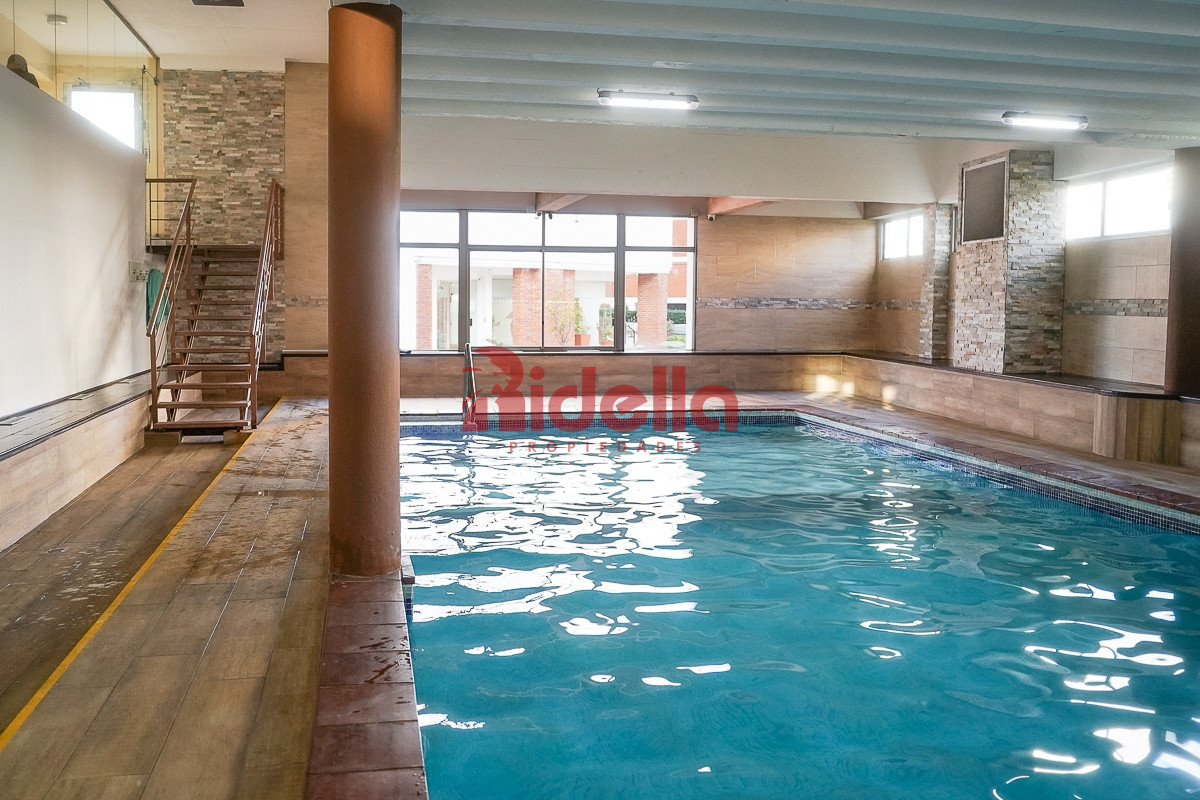 Apartamento ID.517 - Venta de Apartamento 3 dormitorios en Torre Triangulo, Punta del Este