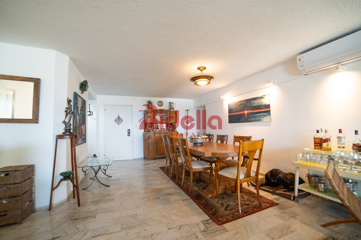 Apartamento ID.557 - Apartamento en venta 4 dormitorios, Roosvelt, Punta del Este