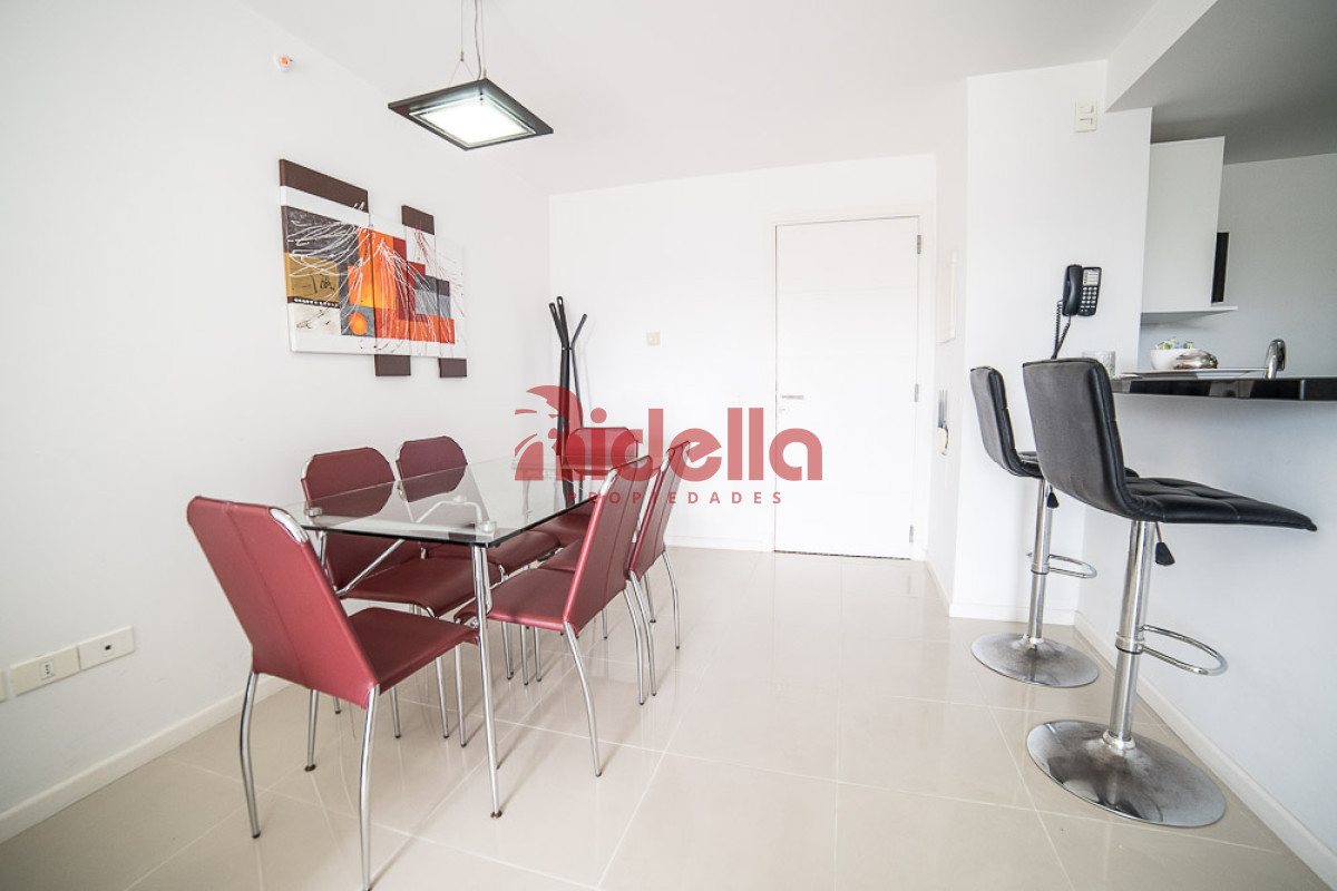 Apartamento ID.579 - Apartamento en Venta, Edificio Arenas del Mar, Playa Brava, Punta del Este