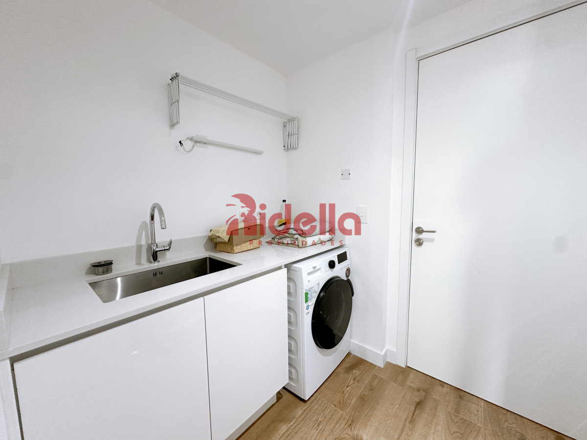 Apartamento ID.414 - Venta de Apartamento TRUMP TOWER 2 dorm, con financiación propia, Vista al mar