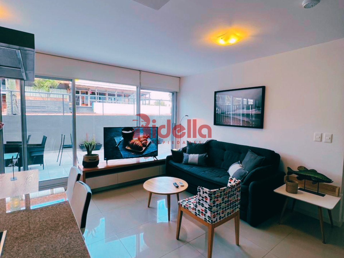 Apartamento ID.647 - Venta de Apartamento 1 Dormitorio en Península, Punta del Este