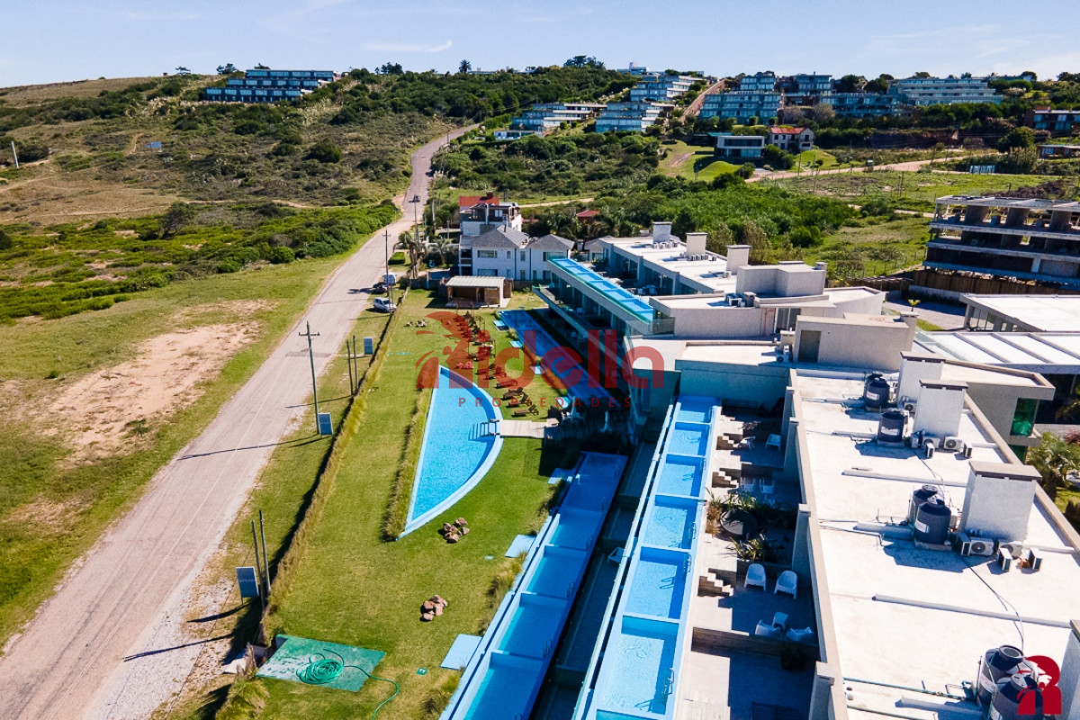 Apartamento ID.560 - Venta de Apartamento de 2 dormitorios, Punta Ballena