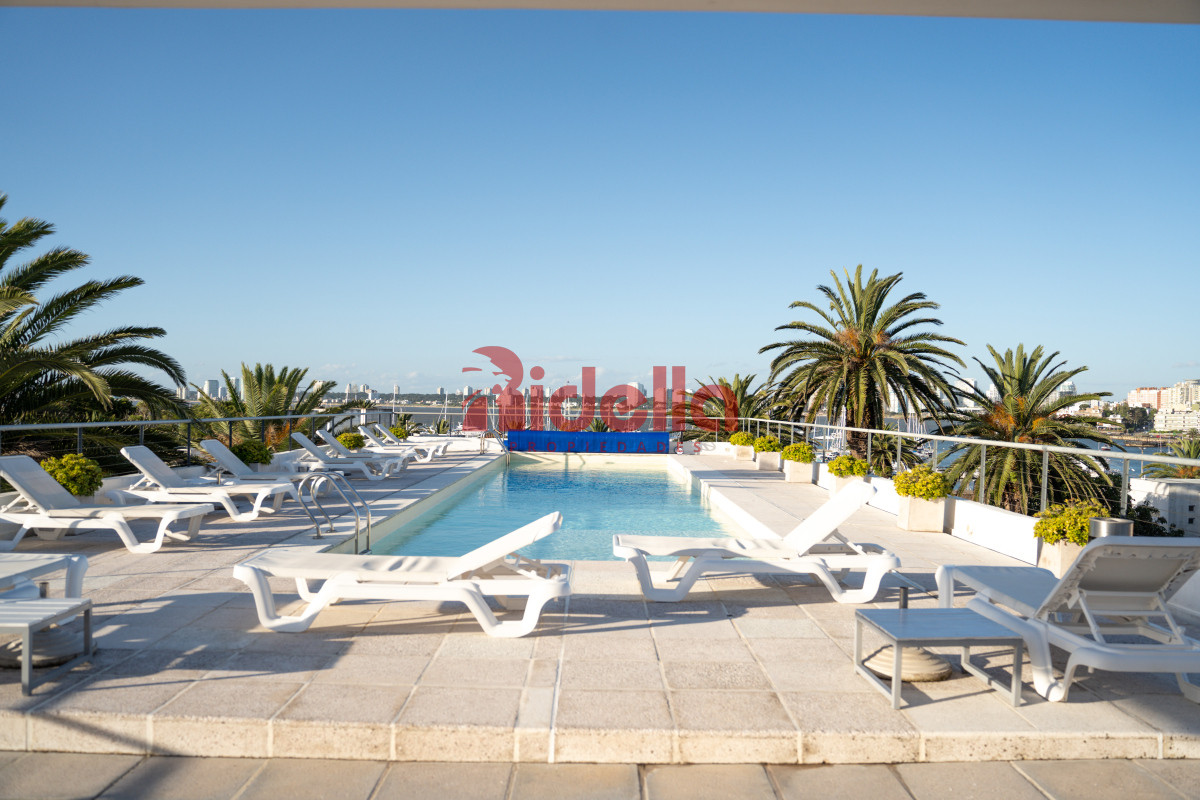 Apartamento ID.647 - Venta de Apartamento 1 Dormitorio en Península, Punta del Este