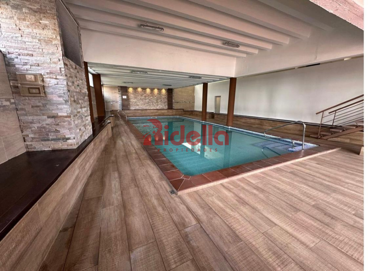 Apartamento ID.517 - Venta de Apartamento 3 dormitorios en Torre Triangulo, Punta del Este