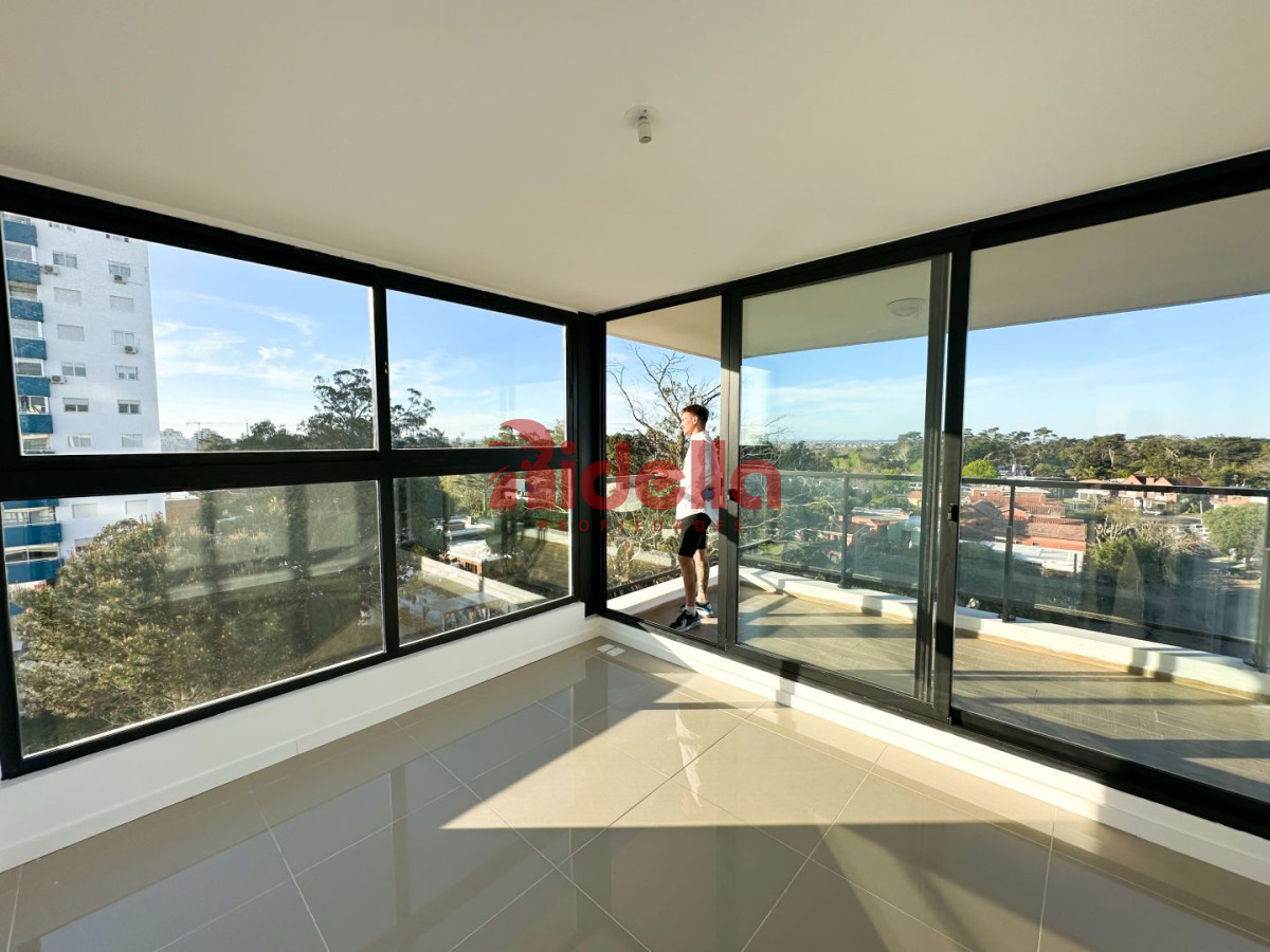 Apartamento ID.269 - Venta de Apartamento de 2 DORMITORIOS en Maldonado  