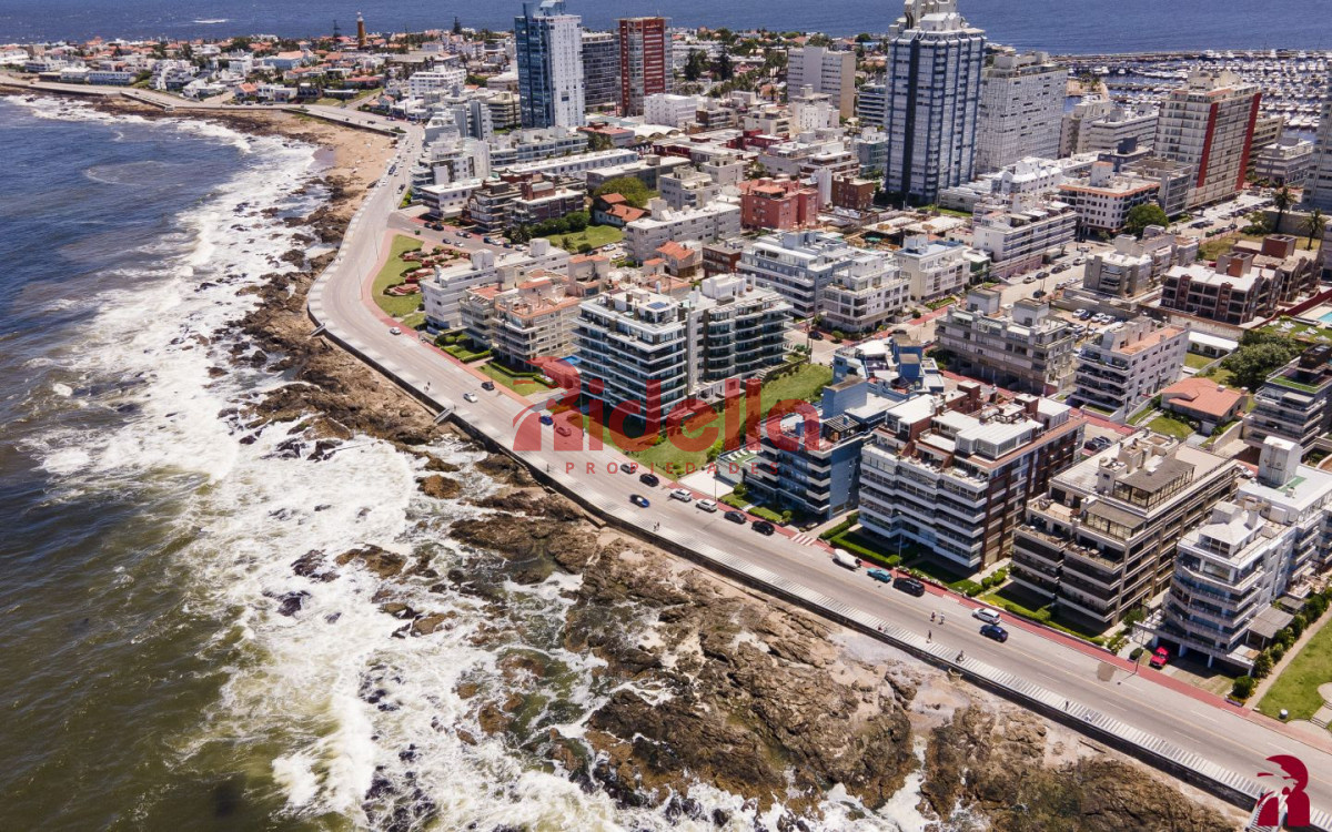 Apartamento ID.352 - Departamento en venta Punta Del Este 3 dormitorios