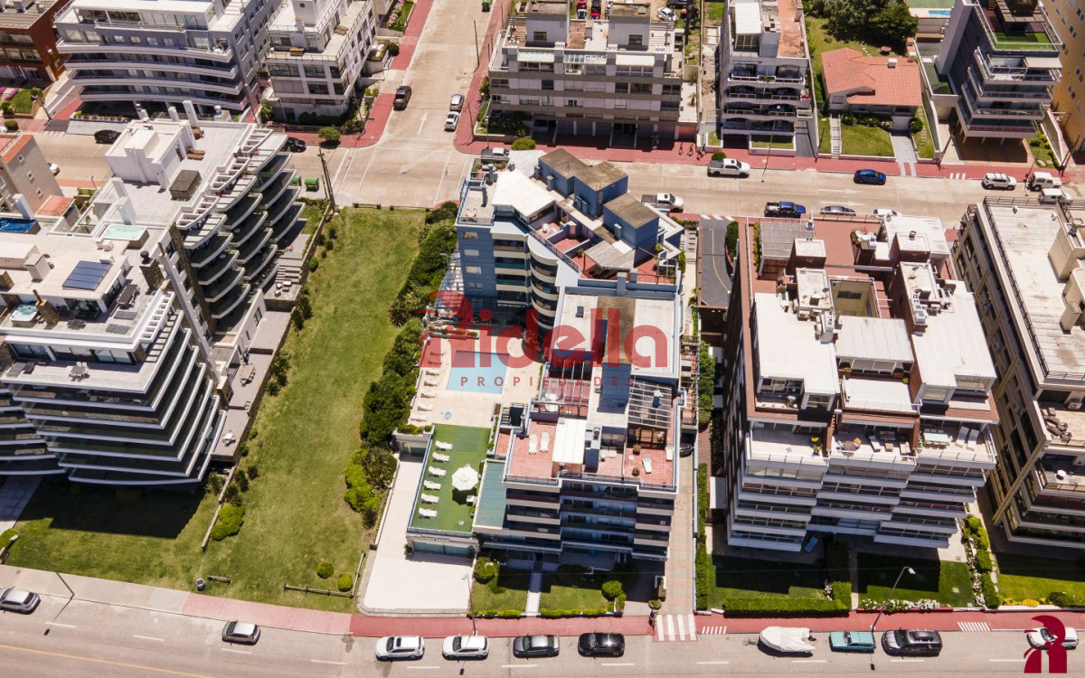 Apartamento ID.352 - Departamento en venta Punta Del Este 3 dormitorios