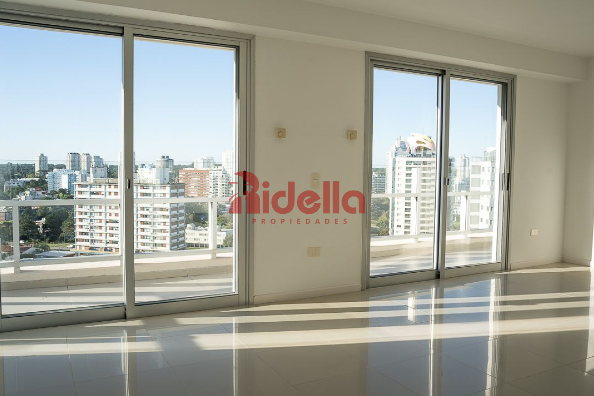 Apartamento ID.467 - Departamento en venta  3 dormitorios