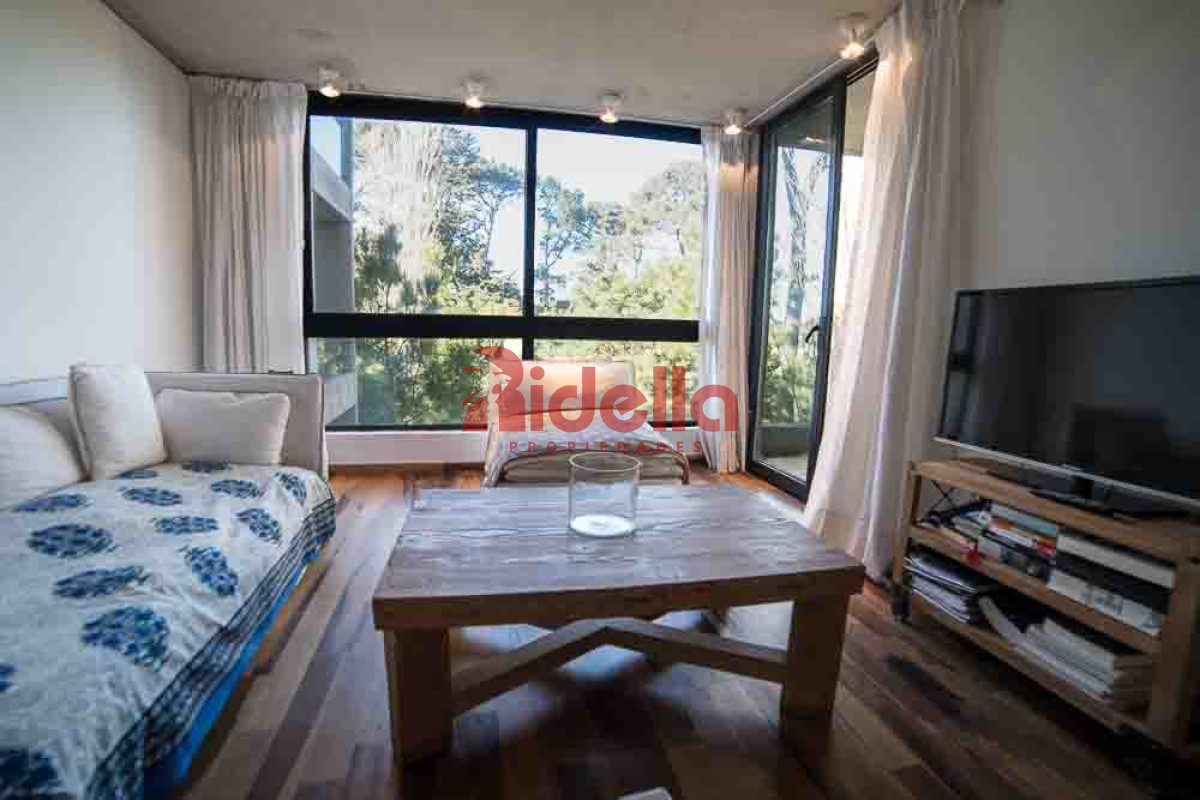 Apartamento ID.571 - Venta exclusivo apartamento de 1 dormitorio en Punta del Este