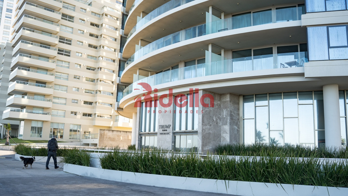Apartamento ID.414 - Venta de Apartamento TRUMP TOWER 2 dorm, con financiación propia, Vista al mar