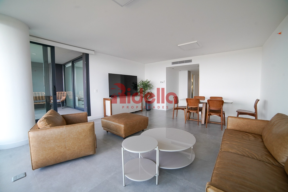 Apartamento ID.504 - Venta de apartamento 2 dormitorios en Playa Mansa, Maldonado