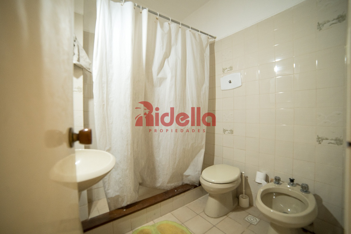 Apartamento ID.565 - Venta de apartamento 2 dormitorios en Península, Punta del Este