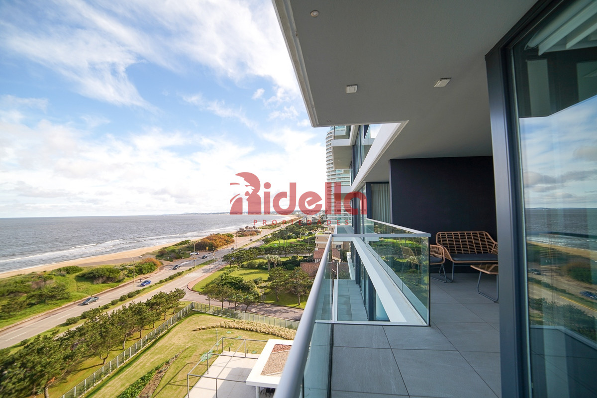 Apartamento ID.504 - Venta de apartamento 2 dormitorios en Playa Mansa, Maldonado