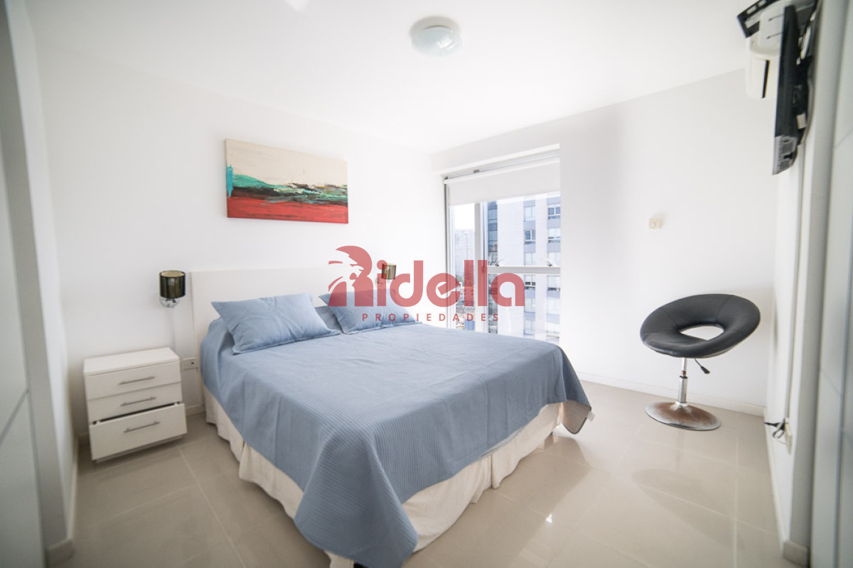 Apartamento ID.579 - Apartamento en Venta, Edificio Arenas del Mar, Playa Brava, Punta del Este