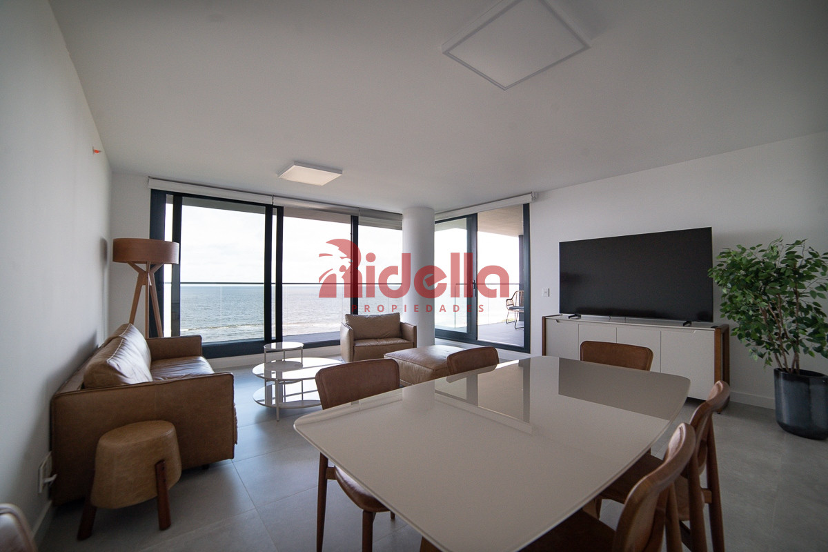 Apartamento ID.504 - Venta de apartamento 2 dormitorios en Playa Mansa, Maldonado