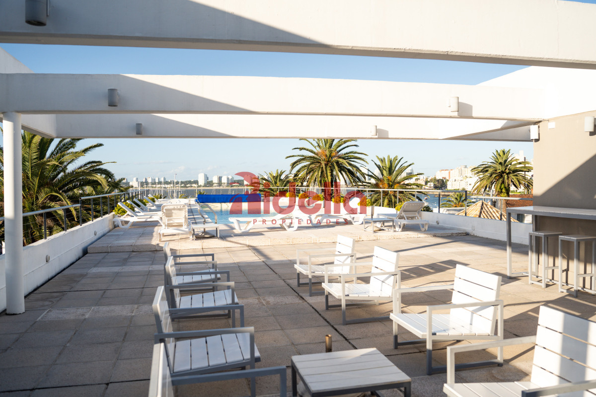 Apartamento ID.647 - Venta de Apartamento 1 Dormitorio en Península, Punta del Este