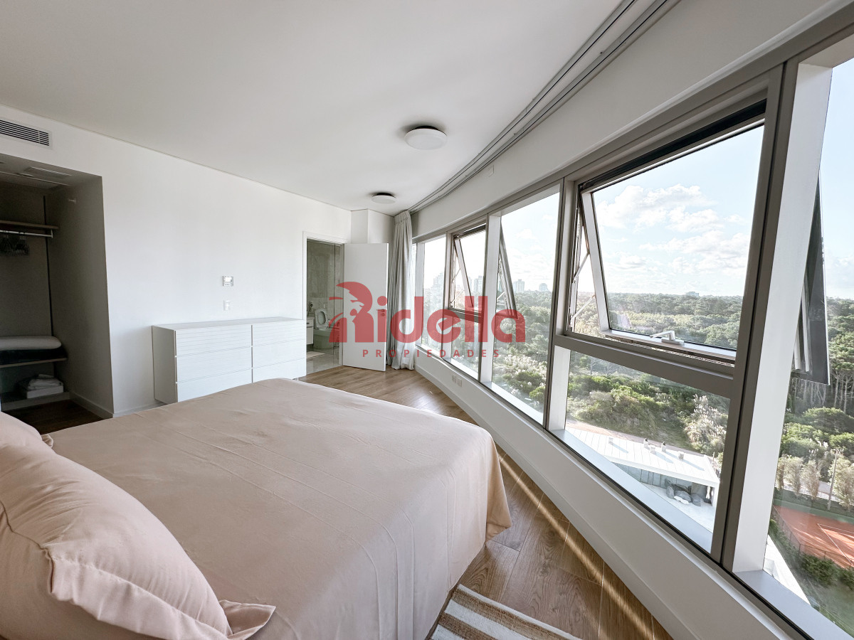 Apartamento ID.414 - Venta de Apartamento TRUMP TOWER 2 dorm, con financiación propia, Vista al mar