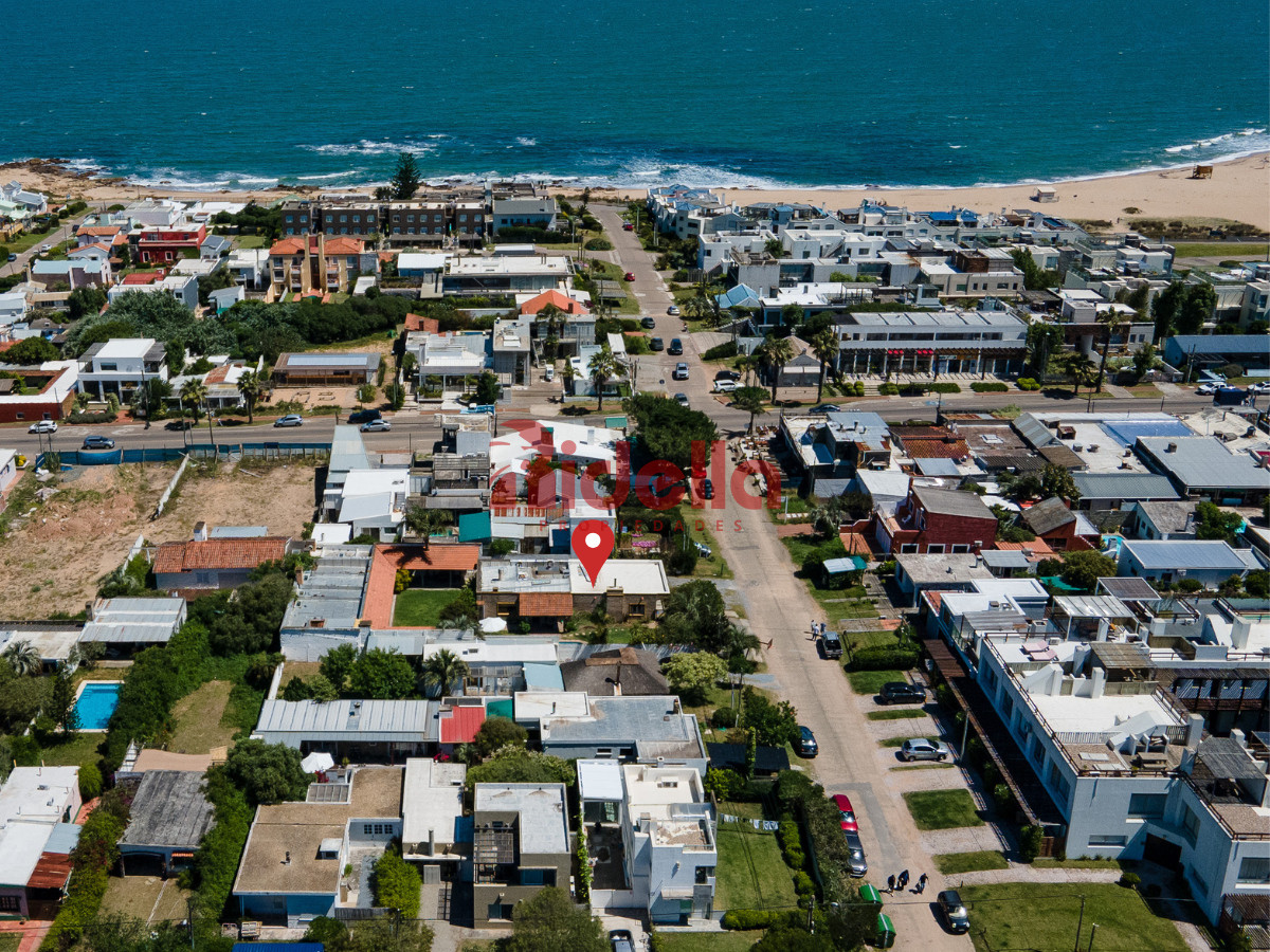 casa en venta en manantiales - a 150m de playa bikini - rdl615c