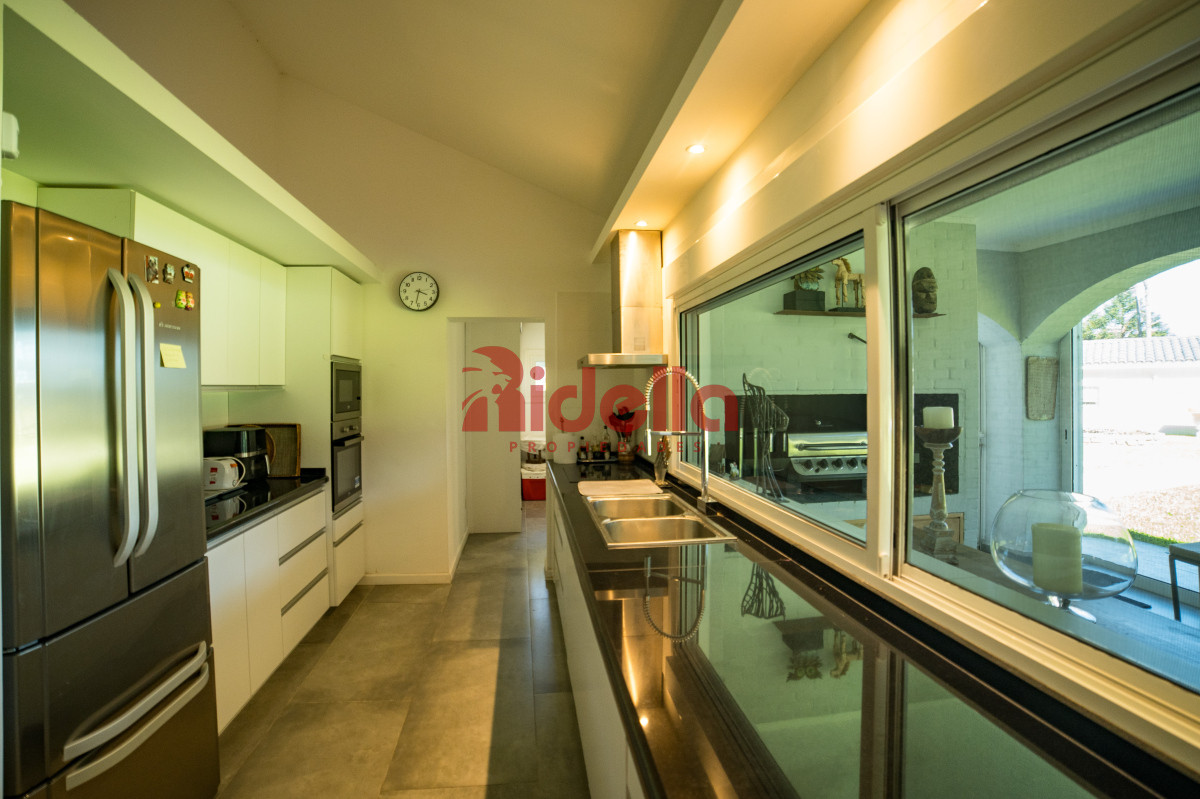 Casa ID.670 - Hogar renovado en San Rafael, ubicación privilegiada.
