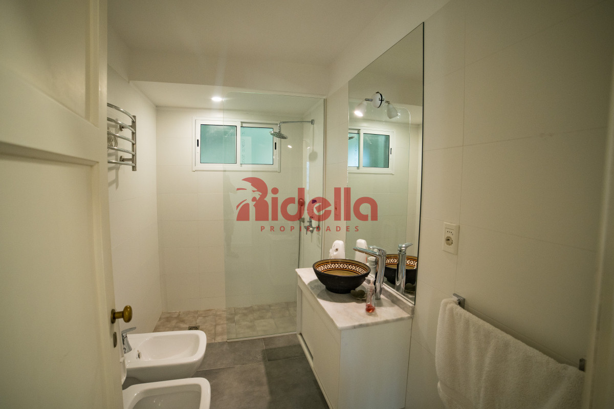 Casa ID.670 - Hogar renovado en San Rafael, ubicación privilegiada.