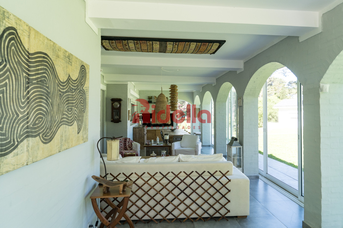 Casa ID.670 - Hogar renovado en San Rafael, ubicación privilegiada.