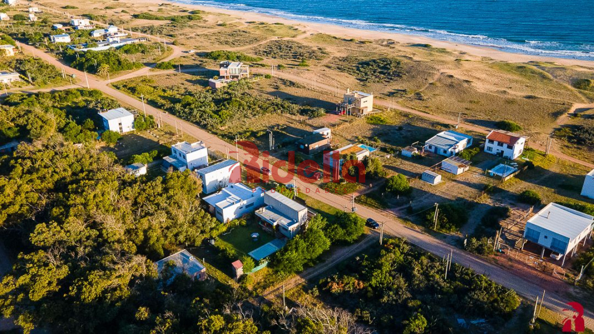 Casa ID.388 - Casa en Venta de 4 DORMITORIOS en Sauce de Portezuelo, Maldonado.